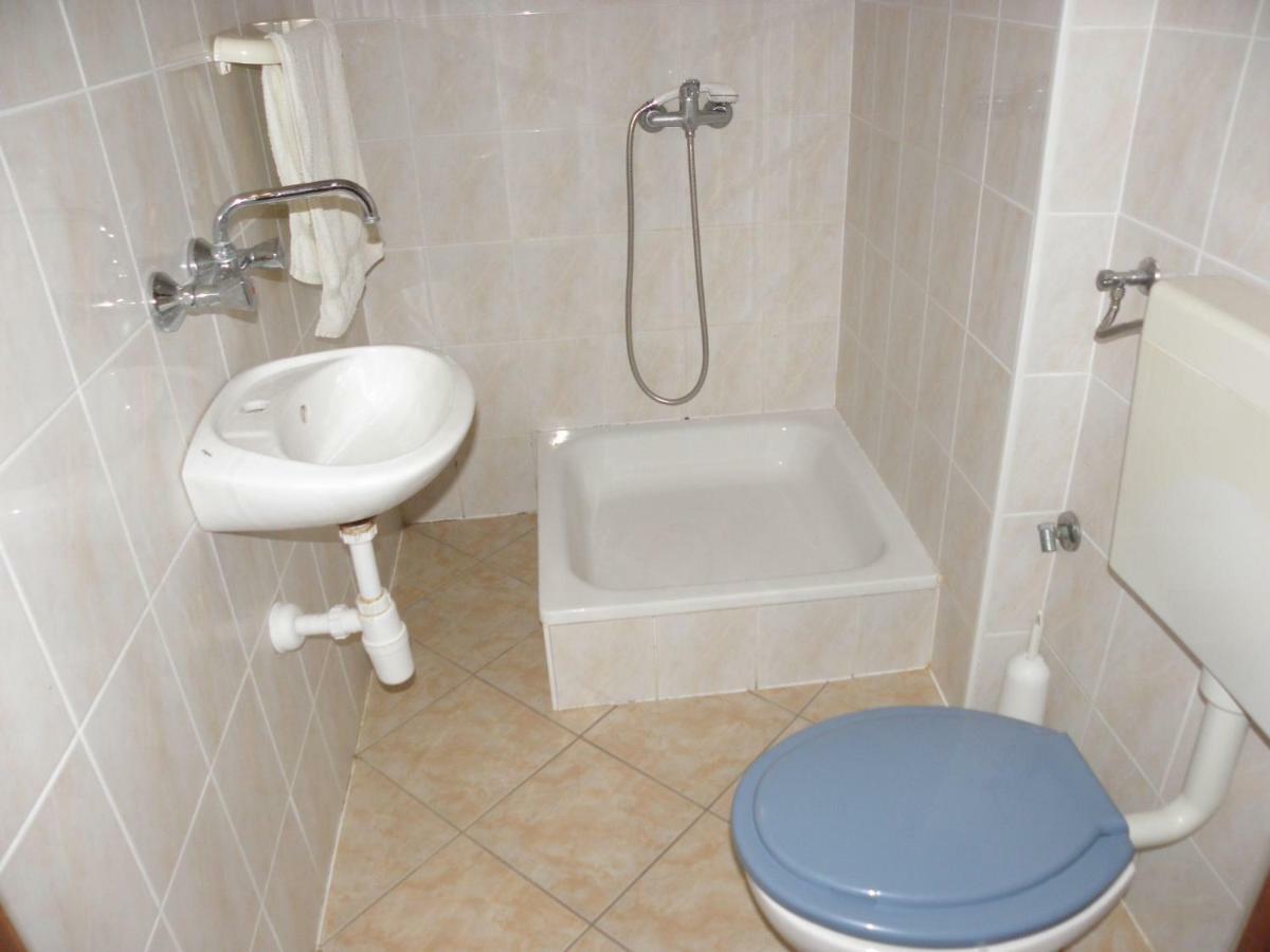 Apartments Fabijan - 50M From Sea ポヴリャナ エクステリア 写真