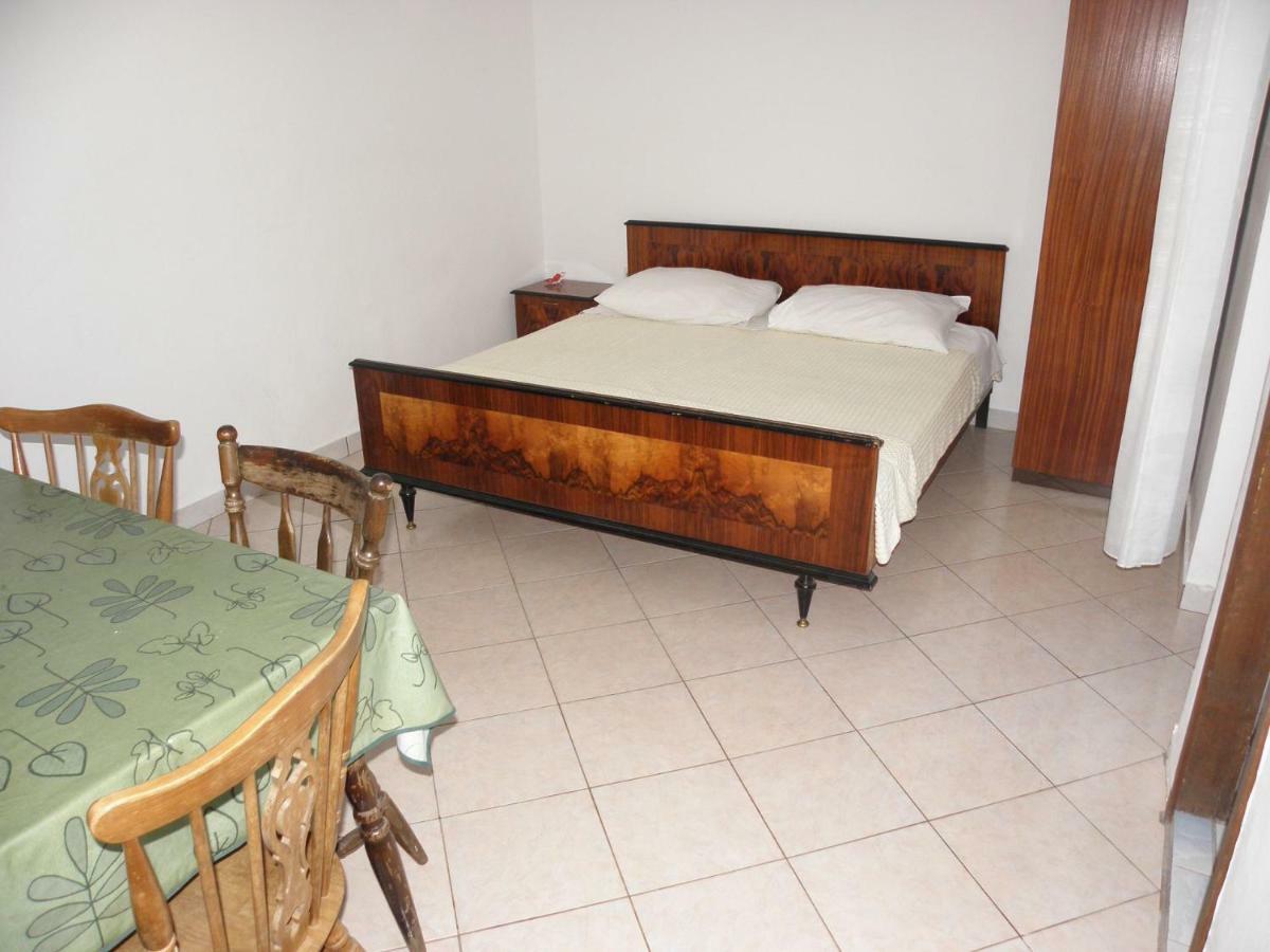 Apartments Fabijan - 50M From Sea ポヴリャナ エクステリア 写真