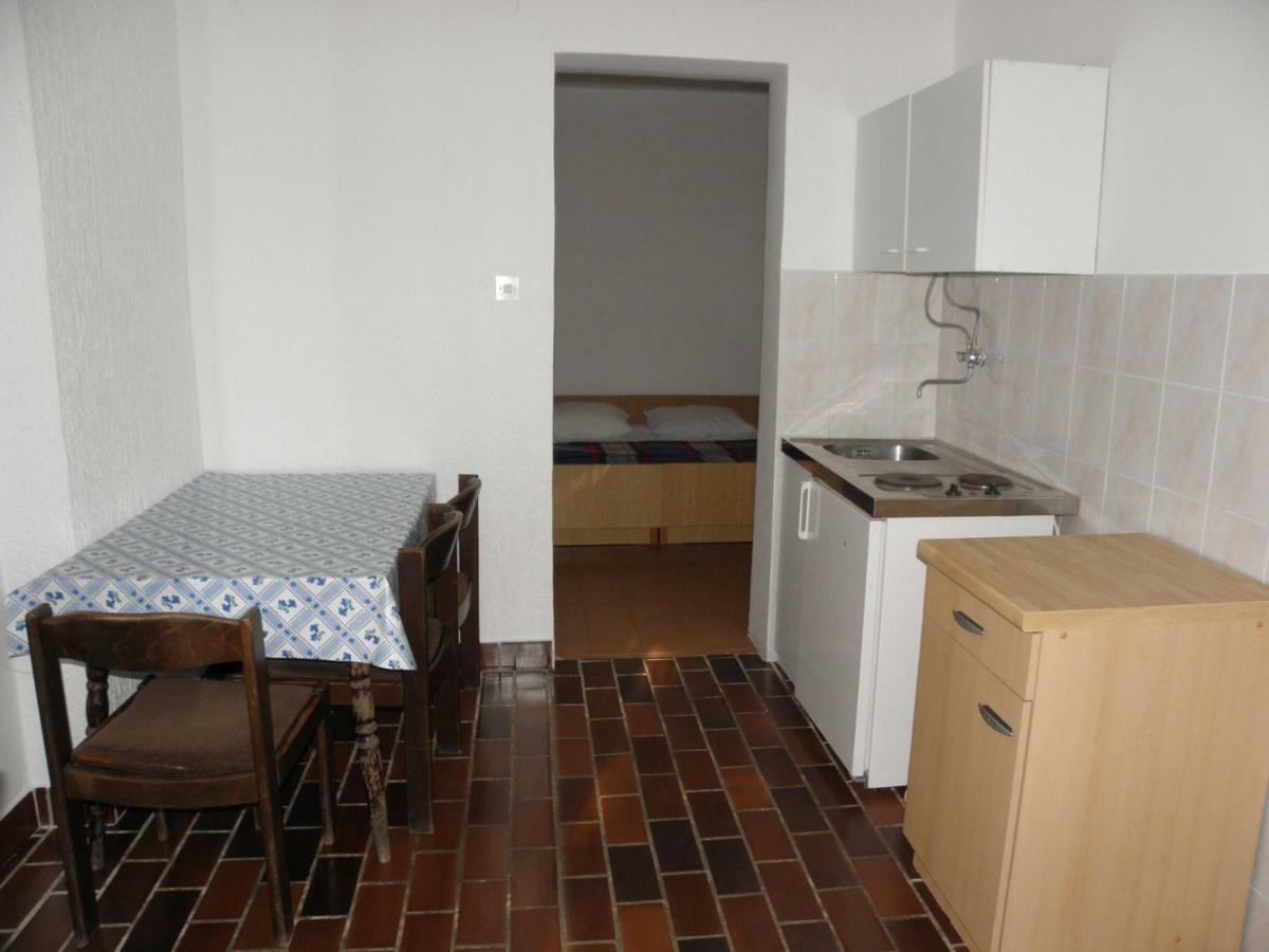 Apartments Fabijan - 50M From Sea ポヴリャナ エクステリア 写真